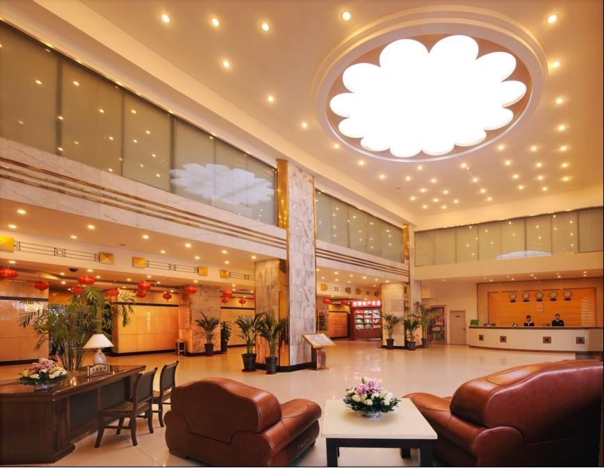 Urumqi Jingu Hotel Esterno foto